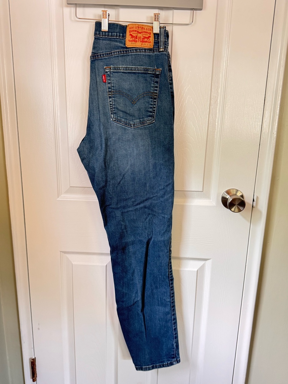 Levi's Men’s 514 Blue Denim Jeans - Classic Straight Fit